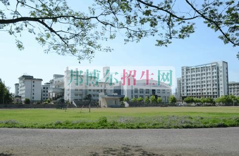 安徽交通職業(yè)技術(shù)學(xué)院招生辦聯(lián)系電話(huà)