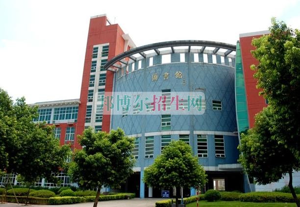 福州科技職業(yè)技術(shù)學(xué)院是幾專(zhuān)