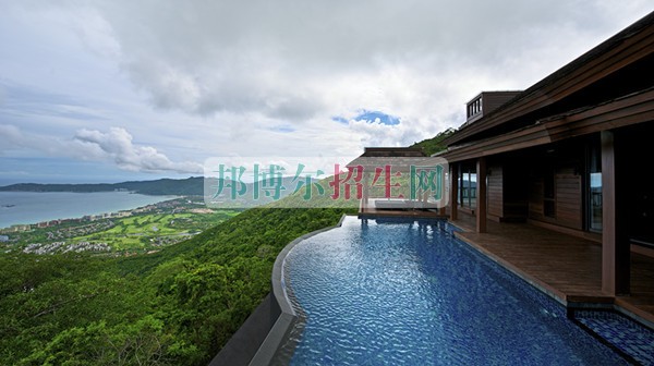環(huán)境藝術設計專業(yè)學校好不好