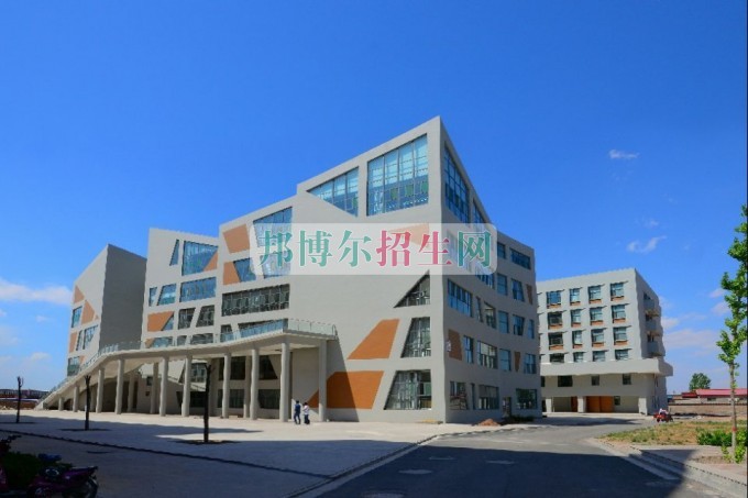 山西農業(yè)大學信息學院招生辦聯(lián)系電話