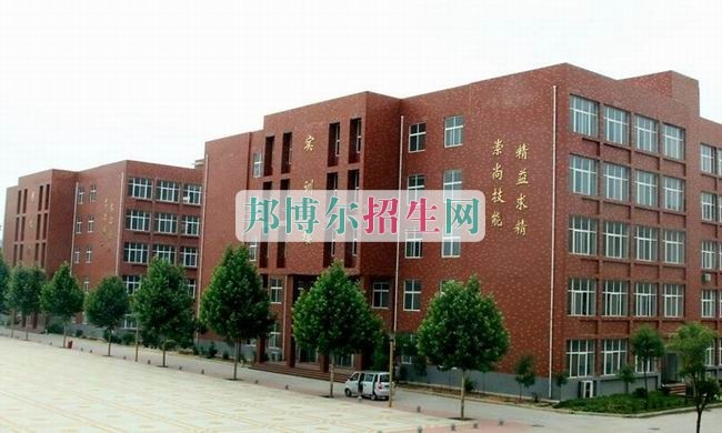 計算機應(yīng)用技術(shù)較好的大專學校