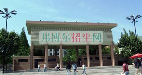 成都較好的應(yīng)用電子技術(shù)學校