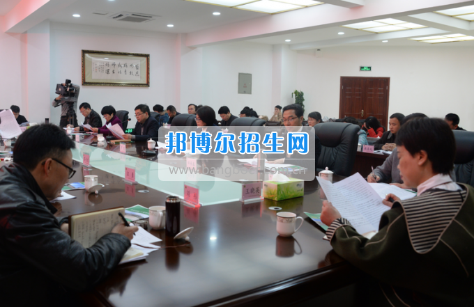 市委常委、宣傳部長潘梅到川南幼兒師范高等?？茖W校調(diào)研思想政治工作