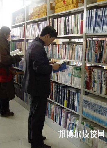 甘南州衛(wèi)生學(xué)校2020年報(bào)名條件、招生要求、招生對(duì)象