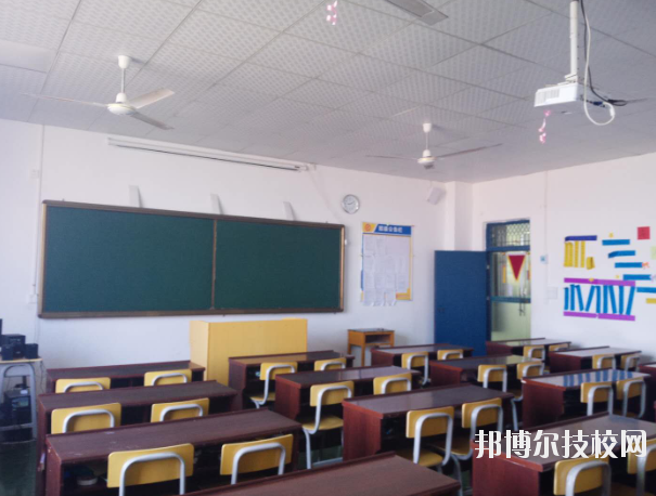 贛州科匯技工學(xué)校2020年報(bào)名條件、招生要求、招生對(duì)象 