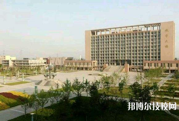咸陽(yáng)理工職業(yè)專修學(xué)院2020年報(bào)名條件、招生要求、招生對(duì)象