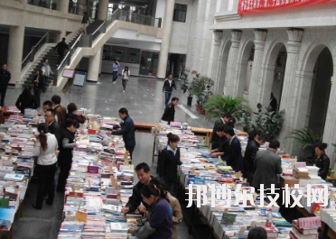 甘肅省郵電學(xué)校2020年報(bào)名條件、招生要求、招生對(duì)象
