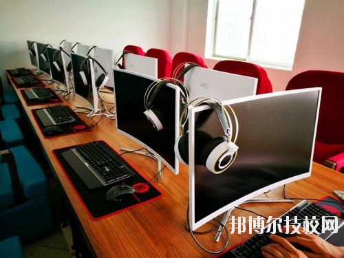 德陽(yáng)應(yīng)用技術(shù)職業(yè)學(xué)校2020年報(bào)名條件、招生要求、招生對(duì)象