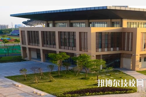 嘉善信息技術(shù)工程學校2020年學費、收費多少 