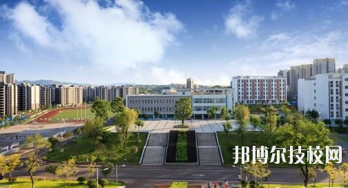 宜賓市翠屏區(qū)天成職業(yè)技術(shù)學(xué)校2020年報(bào)名條件、招生要求、招生對象