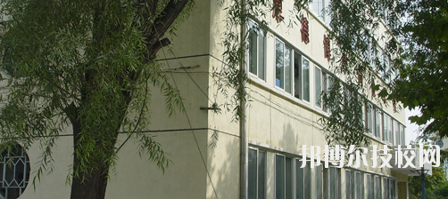 天水職業(yè)中等專(zhuān)業(yè)學(xué)校2020年學(xué)費(fèi)、收費(fèi)多少