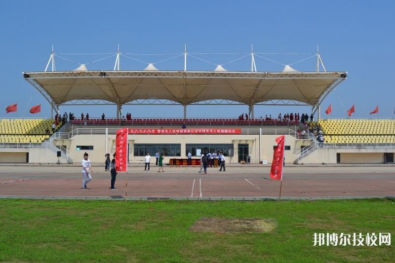 武漢江南技術(shù)學(xué)校怎么樣、好不好