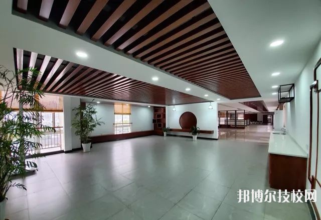 北侖職業(yè)高級中學網(wǎng)址網(wǎng)站