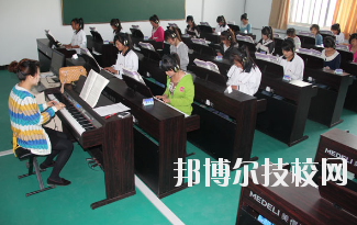 華亭職業(yè)教育中心怎么樣、好不好