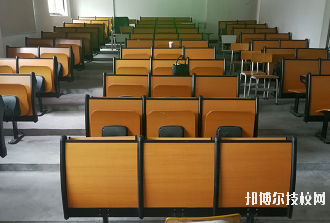 梅州梅鐵職業(yè)技術(shù)學(xué)校2020年報(bào)名條件、招生要求、招生對象
