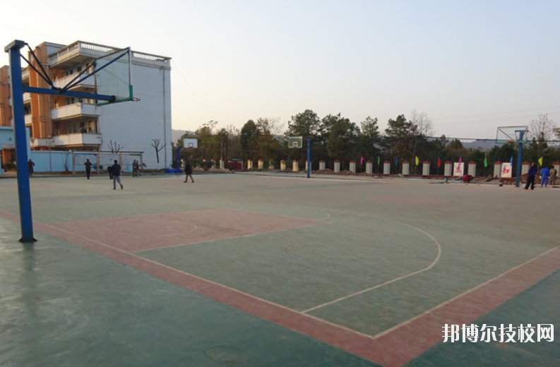 泰和中等專業(yè)學(xué)校2020年報(bào)名條件、招生要求、招生對(duì)象 