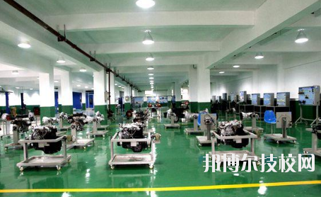 重慶南川隆化職業(yè)中學校2020年報名條件、招生要求、招生對象