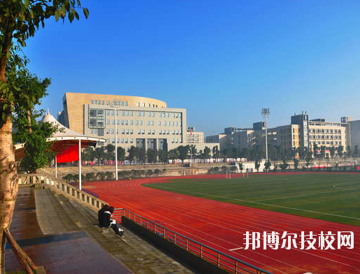 重慶渝中高級(jí)職業(yè)學(xué)校2020年報(bào)名條件、招生要求、招生對(duì)象