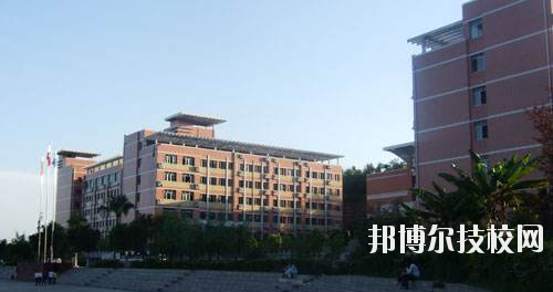 重慶萬(wàn)州商貿(mào)中等專(zhuān)業(yè)學(xué)校2020年宿舍條件