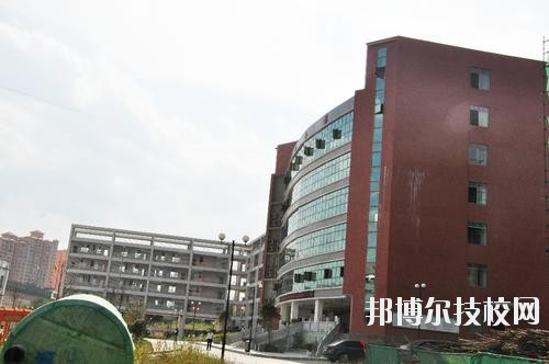畢節(jié)七星關(guān)中等職業(yè)學(xué)校2020年報(bào)名條件、招生要求、招生對(duì)象