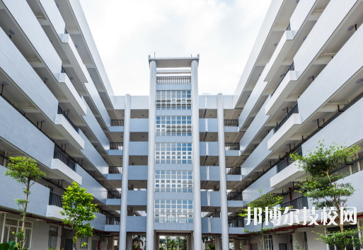 廣州財(cái)經(jīng)職業(yè)學(xué)校2020年報(bào)名條件、招生要求、招生對(duì)象
