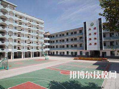 商洛商州區(qū)職業(yè)技術教育中心2020年報名條件、招生要求、招生對象 