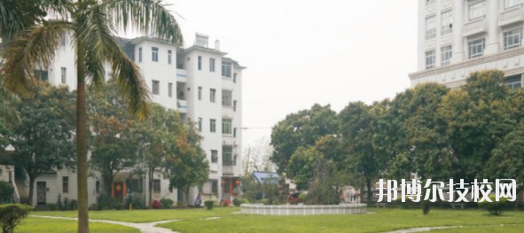 南寧信息工程職業(yè)技術(shù)學校2020年有哪些專業(yè)