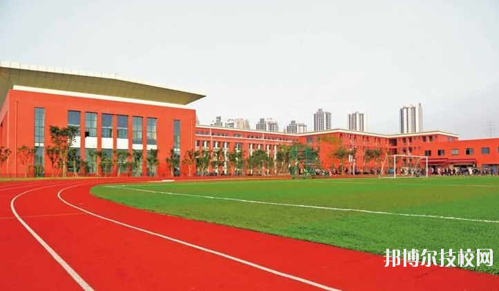 重慶魚嘴職業(yè)高級(jí)中學(xué)2020年報(bào)名條件、招生要求、招生對象