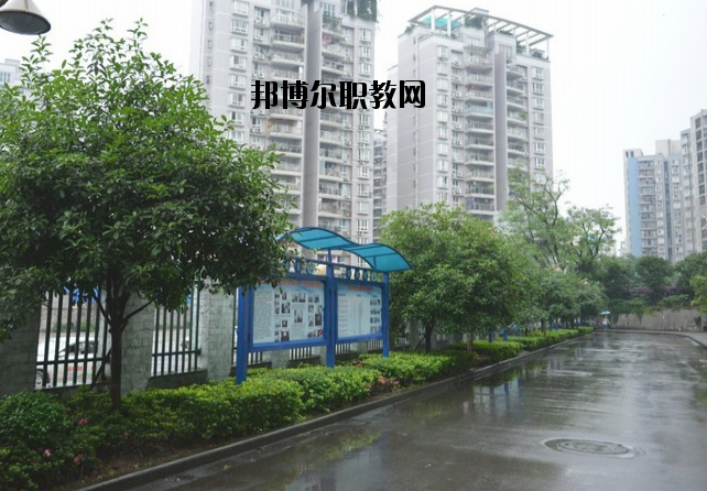 重慶五里店職業(yè)中學(xué)2020年報名條件、招生要求、招生對象