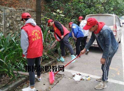 蓮花職業(yè)技術(shù)學(xué)校怎么樣、好不好