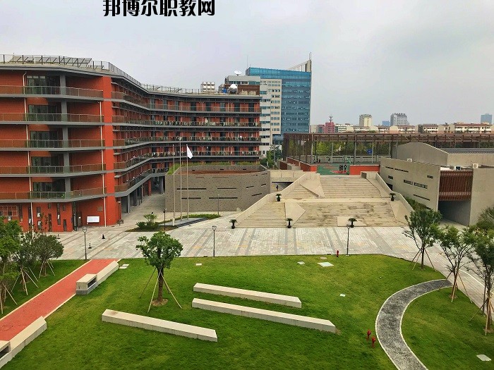 龍灣區(qū)職業(yè)技術(shù)學(xué)校教育集團(tuán)2020年報(bào)名條件、招生要求、招生對(duì)象