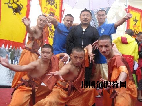 樂山大佛文武學(xué)校2020年報(bào)名條件、招生要求、招生對(duì)象