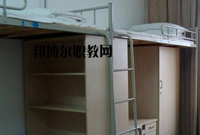 內(nèi)江鐵路機械學校2020年宿舍條件