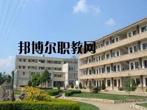祿豐縣職業(yè)高級(jí)中學(xué)2020年報(bào)名條件、招生要求、招生對(duì)象