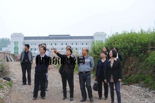 施秉縣中等職業(yè)技術(shù)學(xué)校2020年報名條件、招生要求