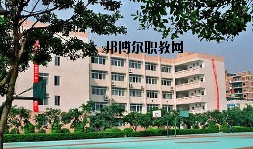 瀘州電子機(jī)械學(xué)校2020年報(bào)名條件、招生要求、招生對(duì)象