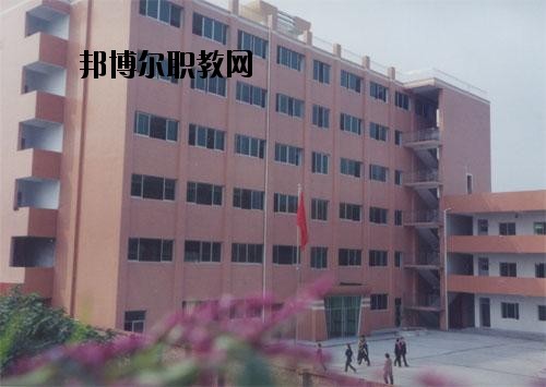 自貢舞蹈學校2020年報名條件、招生要求、招生對象