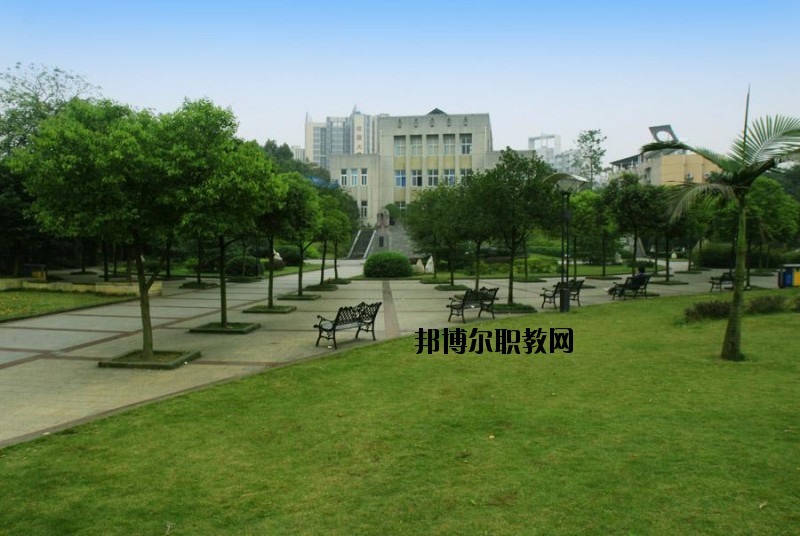 武穴理工中等專業(yè)學(xué)校怎么樣、好不好