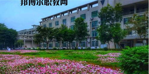 佛山順德區(qū)龍江職業(yè)技術(shù)學(xué)校2020年報(bào)名條件、招生要求、招生對(duì)象