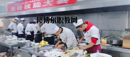 敦煌藝術(shù)旅游中等專業(yè)學(xué)校2020年學(xué)費、收費多少