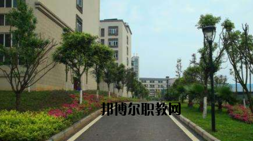 廣東江門中醫(yī)藥學(xué)校2020年報名條件、招生要求、招生對象