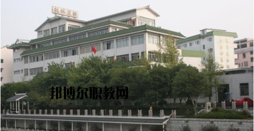 桂林衛(wèi)生學校2020年報名條件、招生要求、招生對象