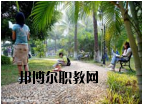 瀾滄縣職業(yè)高級(jí)中學(xué)2020年報(bào)名條件、招生要求、招生對(duì)象