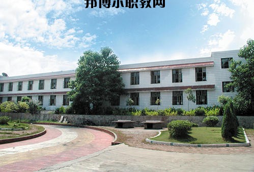 贛州科技學(xué)校2020年報名條件、招生要求、招生對象 