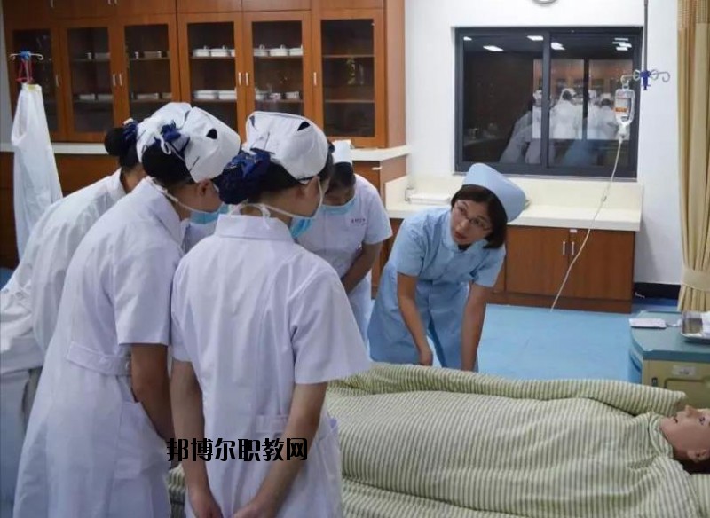 余杭衛(wèi)生中等專業(yè)學(xué)校2020年報(bào)名條件、招生要求、招生對(duì)象