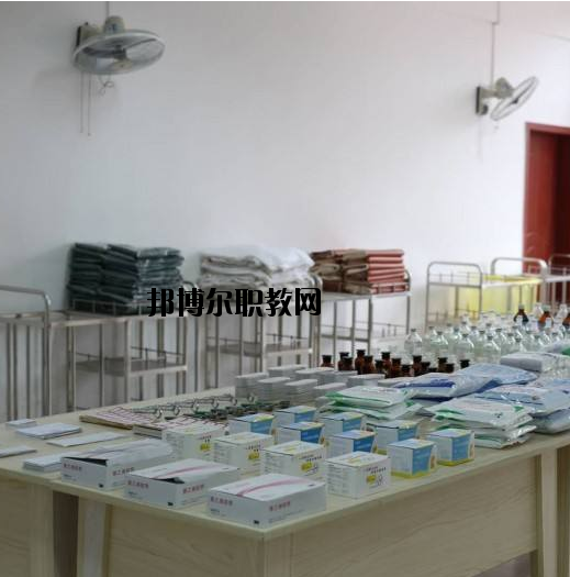 周口衛(wèi)生職業(yè)中等專業(yè)學(xué)校2021年報(bào)名條件、招生要求、招生對(duì)象