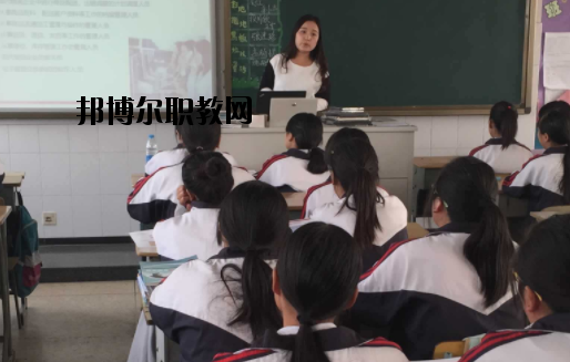 嘉峪關(guān)職業(yè)中等專業(yè)學校2020年報名條件、招生要求、招生對象