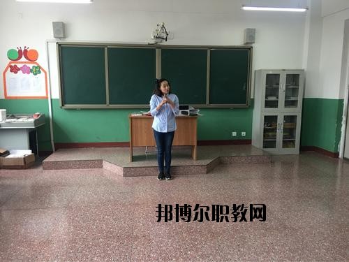 四川東坡中等職業(yè)技術(shù)學(xué)校2020年報(bào)名條件、招生要求、招生對(duì)象