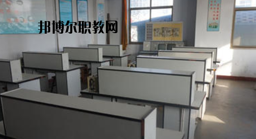 保定富昌中專學(xué)校2020年報(bào)名條件、招生要求、招生對(duì)象 
