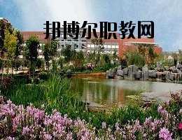 鳳慶縣職業(yè)高級中學2020年學費、收費多少